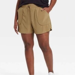 All in Motion-Women's Olive Green Woven Shorts Size Medium